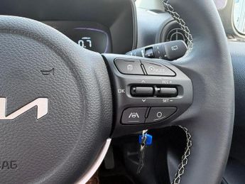 Kia Picanto 1.0 GDi AMT PURE