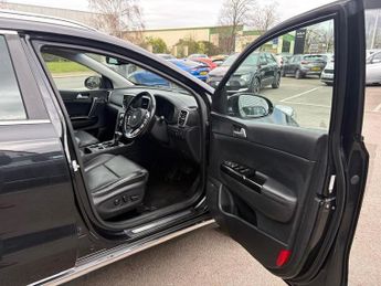 Kia Sportage 1.6 CRDi 4