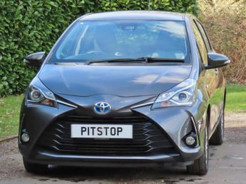Toyota Yaris 1.5 VVT-h Icon Tech Hatchback 5dr Petrol Hybrid E-CVT Euro 6 (s/