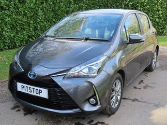 Toyota Yaris 1.5 VVT-h Icon Tech Hatchback 5dr Petrol Hybrid E-CVT Euro 6 (s/