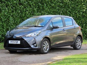 Toyota Yaris 1.5 VVT-h Icon Tech Hatchback 5dr Petrol Hybrid E-CVT Euro 6 (s/