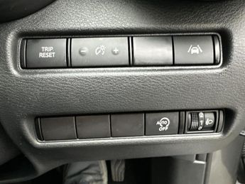 Nissan Juke 1.0 DiG-T 114 N-Connecta 5dr DCT