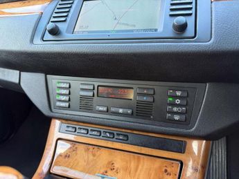 BMW X5 4.4i V8 Sport Auto 4WD Euro 3 5dr