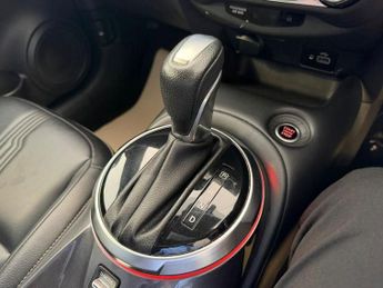 Nissan Juke 1.0 DIG-T Tekna SUV 5dr Petrol DCT Auto
