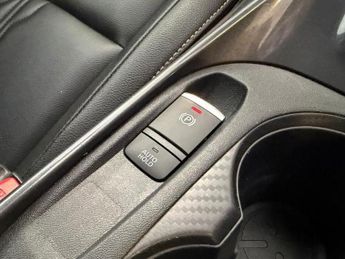 Nissan Juke 1.0 DIG-T Tekna SUV 5dr Petrol DCT Auto