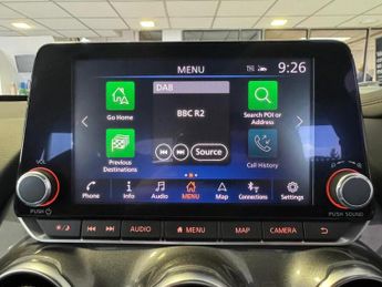 Nissan Juke 1.6 Tekna SUV 5dr Petrol Hybrid Auto