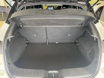 Nissan Juke 1.6 Tekna SUV 5dr Petrol Hybrid Auto