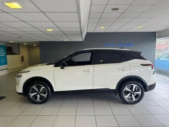 Nissan Qashqai 1.3 DIG-T MHEV N-Connecta SUV 5dr Petrol Hybrid XTRONIC