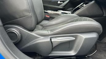 Peugeot E-208 50kWh GT Premium Hatchback 5dr Electric Auto (7kW Charger) (136 
