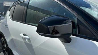 Volvo XC40 1.5h T4 Recharge 10.7kWh Plus SUV 5dr Petrol Plug-in Hybrid Auto