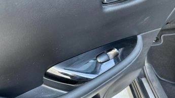 Nissan Leaf 40kWh 3.Zero Hatchback 5dr Electric Auto (150 ps)