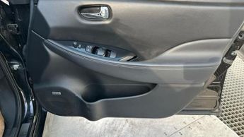 Nissan Leaf 40kWh 3.Zero Hatchback 5dr Electric Auto (150 ps)