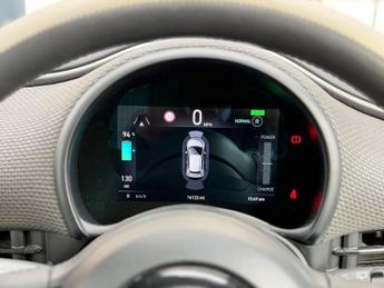 Fiat 500e 42kWh La Prima Hatchback 3dr Electric Auto (118 ps)