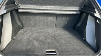 Peugeot E-2008 50kWh GT SUV 5dr Electric Auto (136 ps)