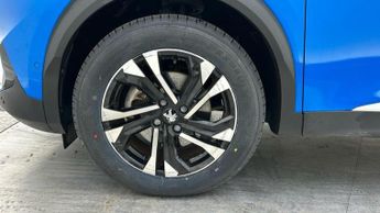 Peugeot E-2008 50kWh GT SUV 5dr Electric Auto (136 ps)