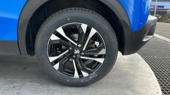 Peugeot E-2008 50kWh GT SUV 5dr Electric Auto (136 ps)