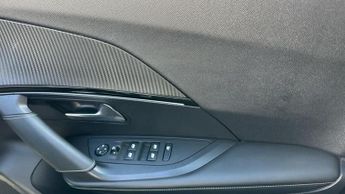 Peugeot E-2008 50kWh GT SUV 5dr Electric Auto (136 ps)