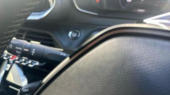 Peugeot E-2008 50kWh Allure SUV 5dr Electric Auto (7kW Charger) (136 ps)