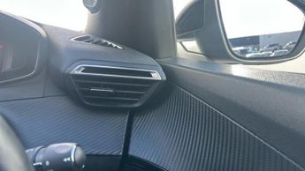 Peugeot E-2008 50kWh Allure SUV 5dr Electric Auto (7kW Charger) (136 ps)