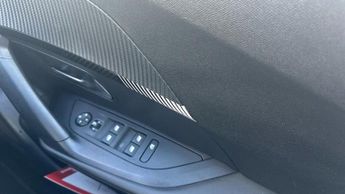 Peugeot E-2008 50kWh Allure SUV 5dr Electric Auto (7kW Charger) (136 ps)