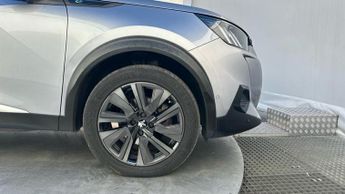 Peugeot E-2008 50kWh GT Premium SUV 5dr Electric Auto (7kW Charger) (136 ps)