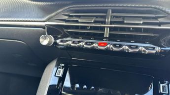 Peugeot E-2008 50kWh GT Premium SUV 5dr Electric Auto (7kW Charger) (136 ps)
