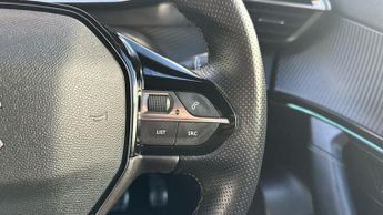 Peugeot E-2008 50kWh GT Premium SUV 5dr Electric Auto (7kW Charger) (136 ps)