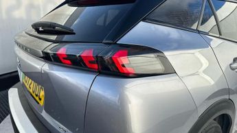 Peugeot E-2008 50kWh GT Premium SUV 5dr Electric Auto (7kW Charger) (136 ps)