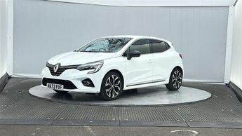 Renault Clio 1.6 E-TECH Techno Hatchback 5dr Petrol Hybrid Auto Euro 6 (s/s) 
