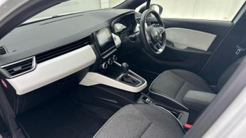 Renault Clio 1.6 E-TECH Techno Hatchback 5dr Petrol Hybrid Auto Euro 6 (s/s) 