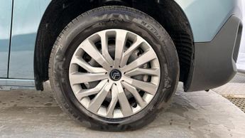 Citroen e-Berlingo 52kWh PLUS M MPV 5dr Electric Auto (7.4kW Charger) (136 ps)