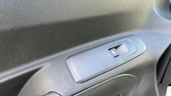 Citroen e-Berlingo 52kWh PLUS M MPV 5dr Electric Auto (7.4kW Charger) (136 ps)