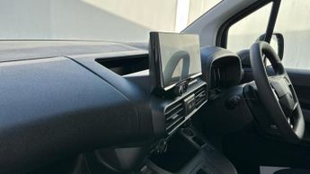 Citroen e-Berlingo 52kWh PLUS M MPV 5dr Electric Auto (7.4kW Charger) (136 ps)