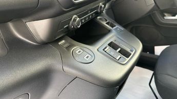 Citroen e-Berlingo 52kWh PLUS M MPV 5dr Electric Auto (7.4kW Charger) (136 ps)