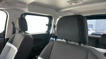 Citroen e-Berlingo 52kWh PLUS M MPV 5dr Electric Auto (7.4kW Charger) (136 ps)