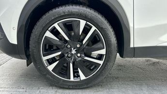 Peugeot E-2008 50kWh GT Line SUV 5dr Electric Auto (136 ps)