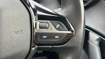 Peugeot E-2008 50kWh GT Line SUV 5dr Electric Auto (136 ps)