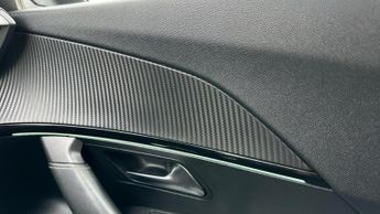 Peugeot E-2008 50kWh GT Line SUV 5dr Electric Auto (136 ps)