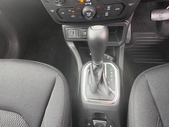Jeep Renegade 1.5 T4 e-Hybrid MHEV Summit SUV 5dr Petrol Hybrid DCT Euro 6 (s/