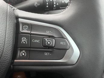 Jeep Renegade 1.5 T4 e-Hybrid MHEV Summit SUV 5dr Petrol Hybrid DCT Euro 6 (s/