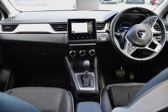 Renault Captur 1.6 E-TECH techno SUV 5dr Petrol Hybrid Auto Euro 6 (s/s) (145 p