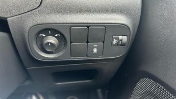 Citroen C3 1.2 PureTech MAX Hatchback 5dr Petrol EAT6 Euro 6 (s/s) (110 ps)