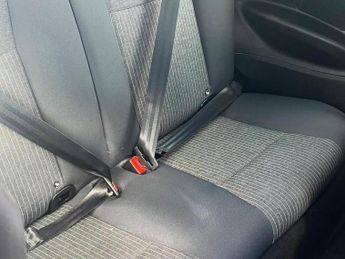 Fiat 500e 42kWh Icon Auto 3dr