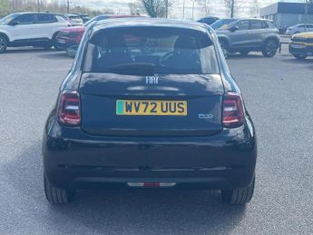 Fiat 500e 42kWh Icon Auto 3dr