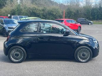 Fiat 500e 42kWh Icon Auto 3dr