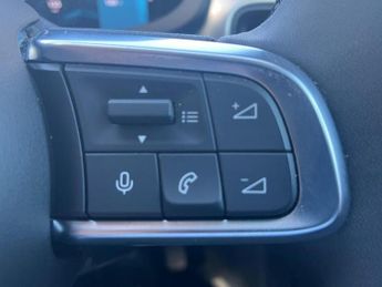 Jeep Avenger 54kWh e-Summit Auto 5dr