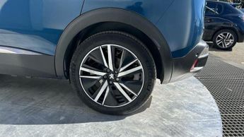 Peugeot 3008 1.6 13.2kWh GT SUV 5dr Petrol Plug-in Hybrid e-EAT 4WD Euro 6 (s