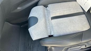 Peugeot 3008 1.6 13.2kWh GT SUV 5dr Petrol Plug-in Hybrid e-EAT 4WD Euro 6 (s