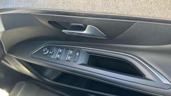 Peugeot 3008 1.6 13.2kWh GT SUV 5dr Petrol Plug-in Hybrid e-EAT 4WD Euro 6 (s