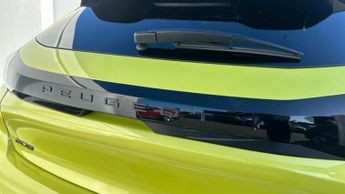 Peugeot 208 1.2 HYBRID GT Hatchback 5dr Petrol Hybrid e-DSC6 Euro 6 (s/s) (1